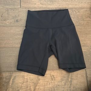 Lululemon biker shorts